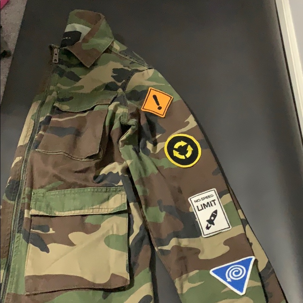 COPY - Zara camo denim jacket with patches